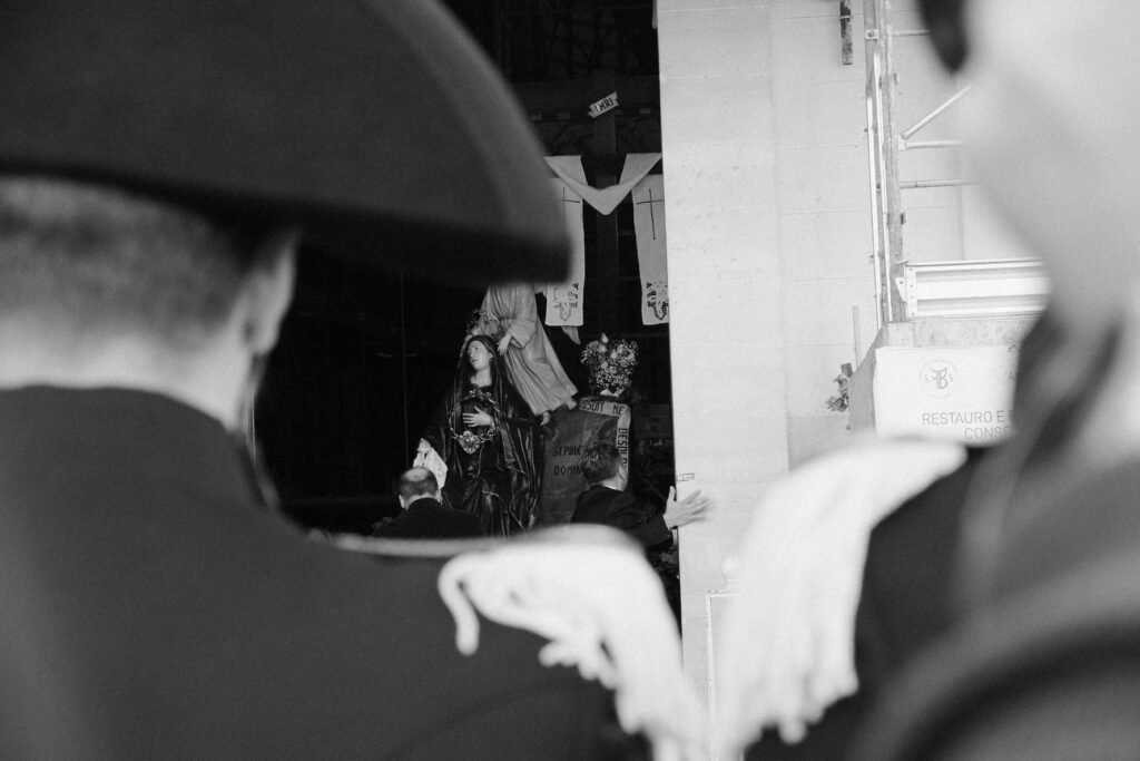 desolata processione dettaglio